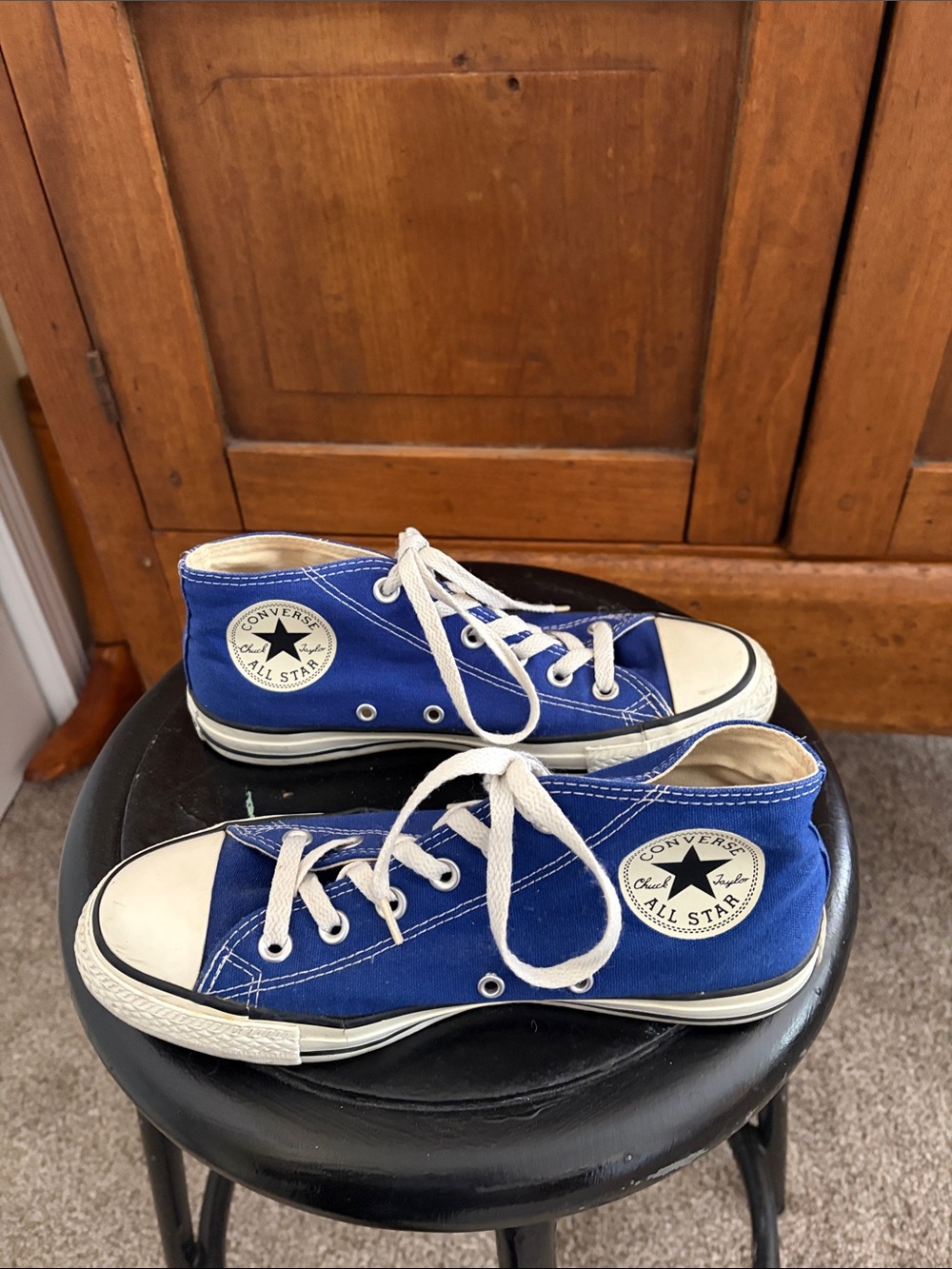 Classic Converse Royal Blue High-Top Canvas Sneakers Women’s 8 Men’s 6